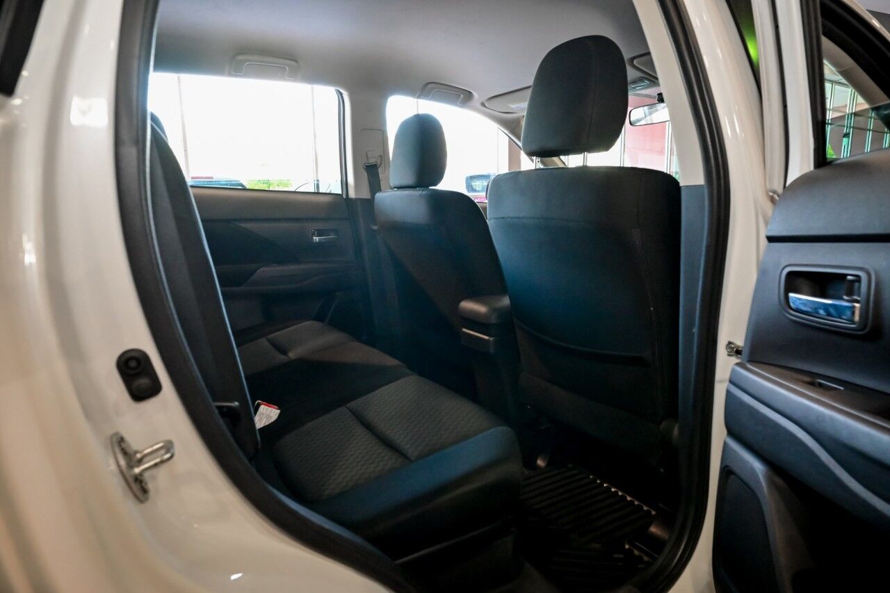 2014 Mitsubishi Outlander SE Springfield NJ