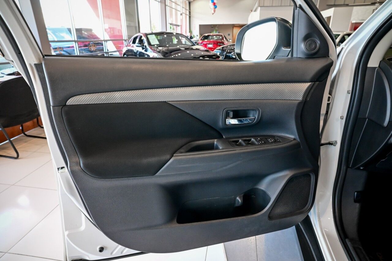 2014 Mitsubishi Outlander SE Springfield NJ