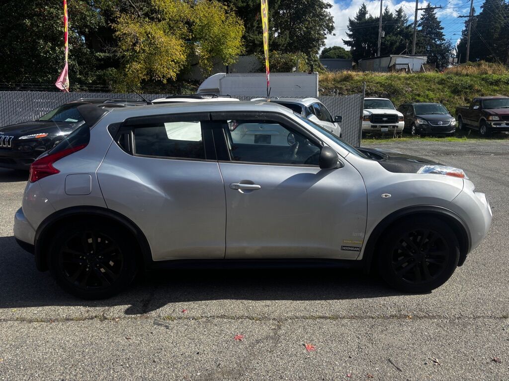 2014 NISSAN JUKE S