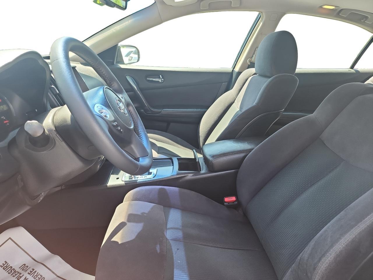 2014 NISSAN MAXIMA S; SV Kansas City MO