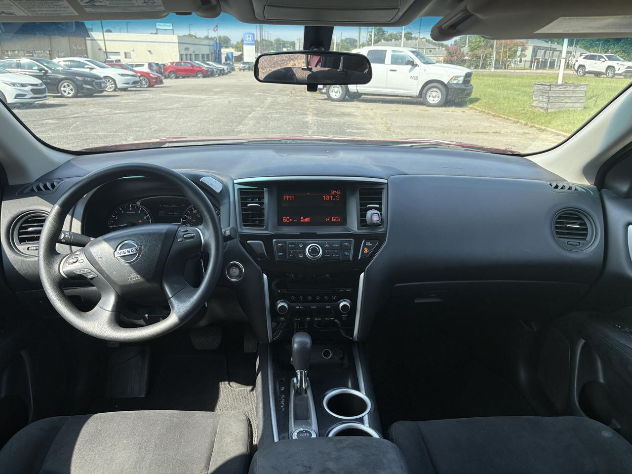 2014 NISSAN PATHFINDER S 4WD Meridian MS