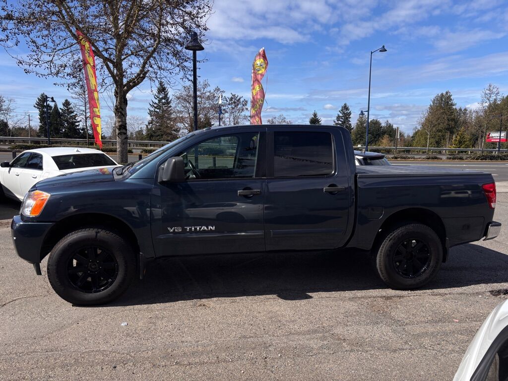 2014 NISSAN TITAN SV Des Moines WA