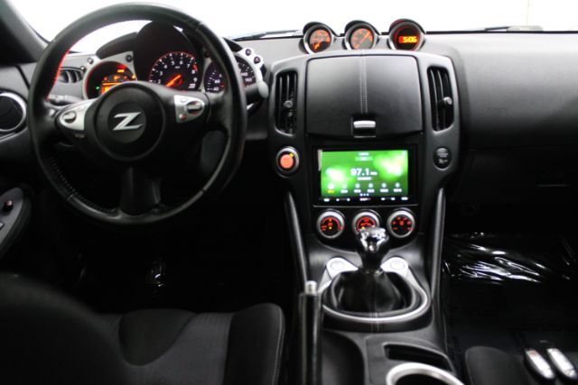 2014 Nissan 370Z Sport