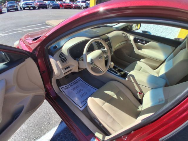2014 Nissan Altima 2.5 S Indianapolis IN