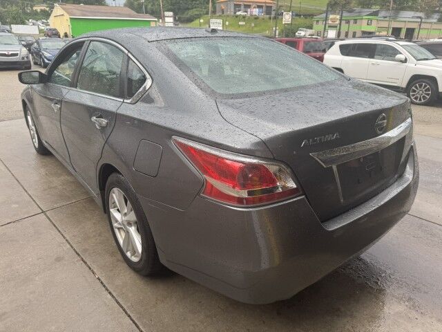 2014 Nissan Altima 2.5 SV North Versailles PA