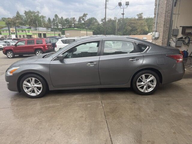 2014 Nissan Altima 2.5 SV North Versailles PA