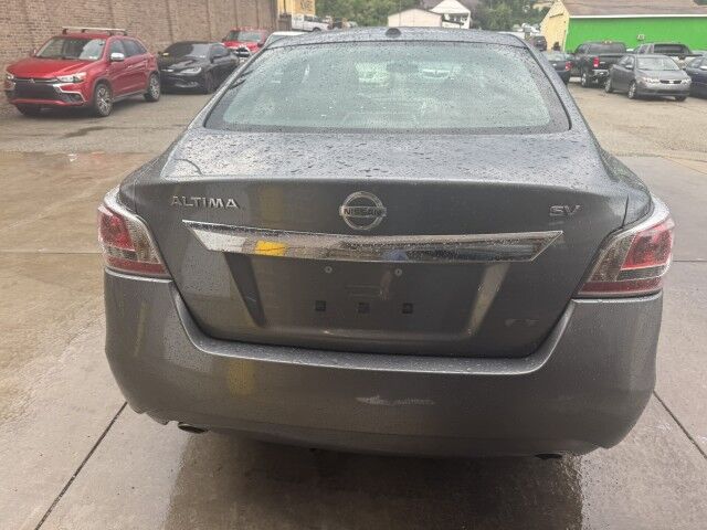 2014 Nissan Altima 2.5 SV North Versailles PA