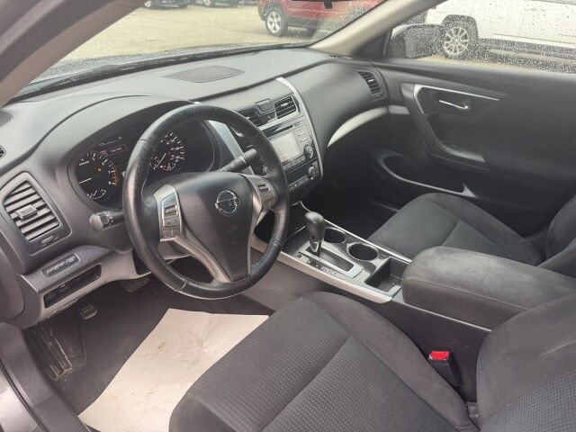 2014 Nissan Altima 2.5 SV North Versailles PA
