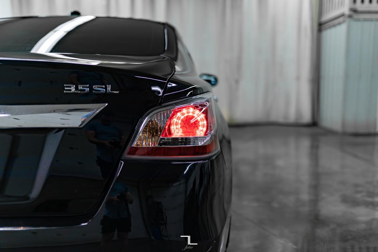 2014 Nissan Altima SL Leather Roof Nav BCam Red Deer AB