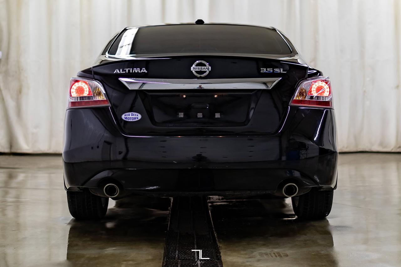 2014 Nissan Altima SL Leather Roof Nav BCam Red Deer AB