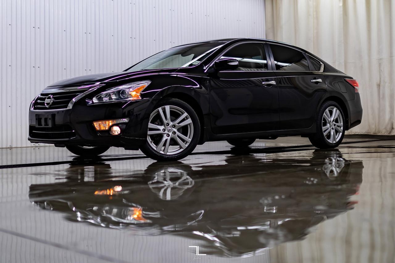 2014 Nissan Altima SL Leather Roof Nav BCam Red Deer AB