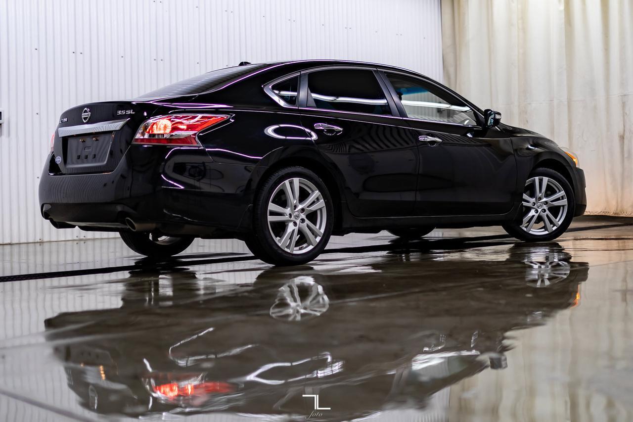 2014 Nissan Altima SL Leather Roof Nav BCam Red Deer AB