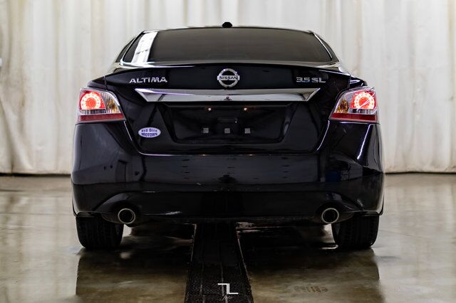 2014 Nissan Altima SL Leather Roof Nav BCam Red Deer AB