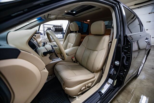 2014 Nissan Altima SL Leather Roof Nav BCam Red Deer AB