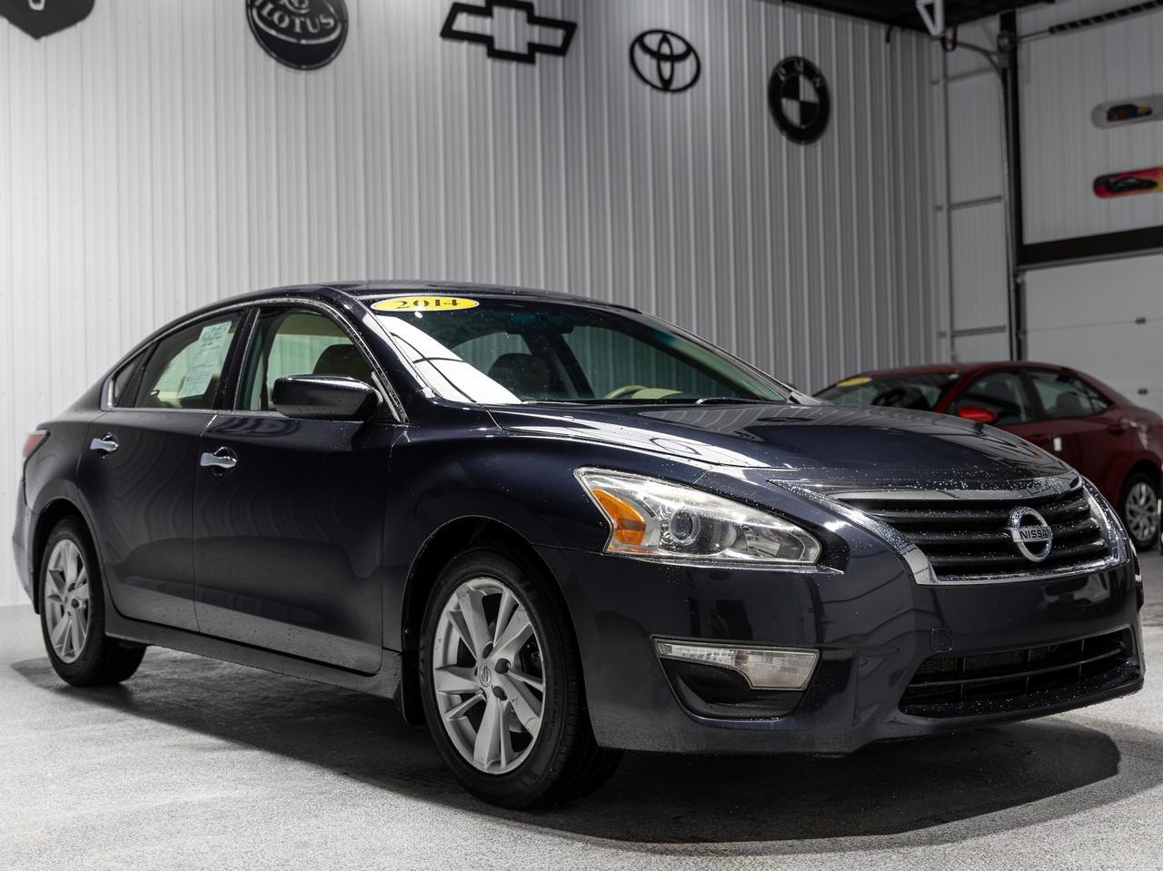 2014 Nissan Altima SV