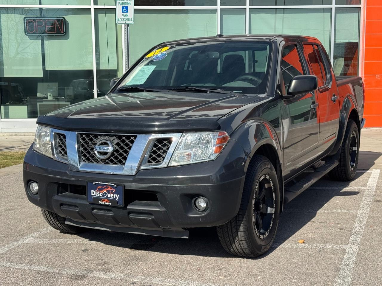 2014 Nissan Frontier S Crew Cab 5AT 2WD