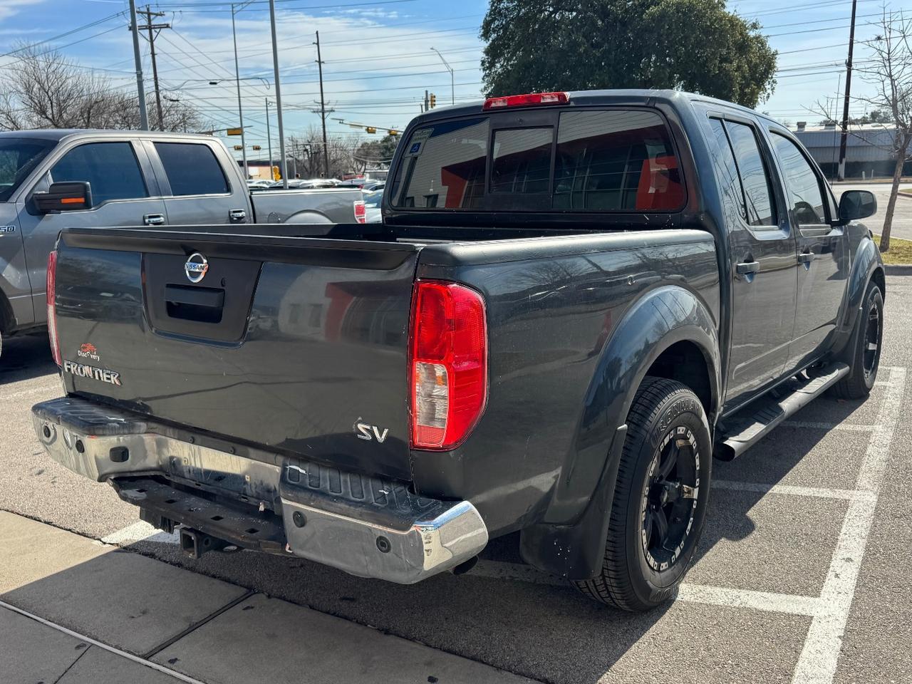2014 Nissan Frontier S Crew Cab 5AT 2WD Austin TX