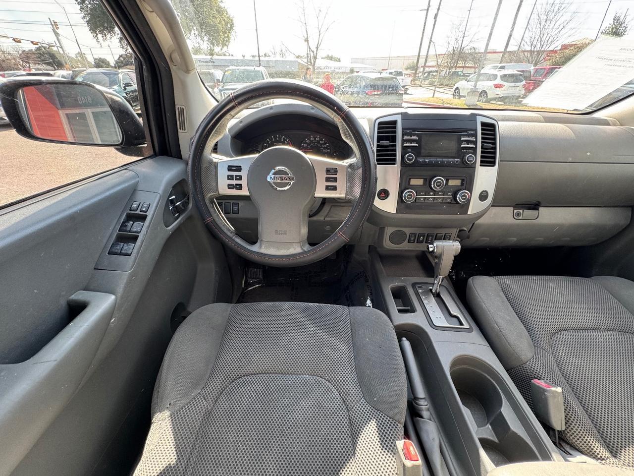 2014 Nissan Frontier S Crew Cab 5AT 2WD Austin TX