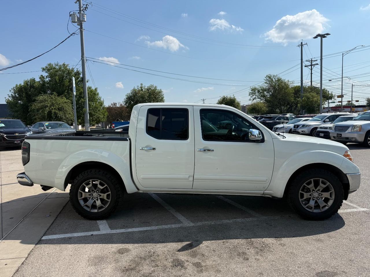 2014 Nissan Frontier SL Austin TX