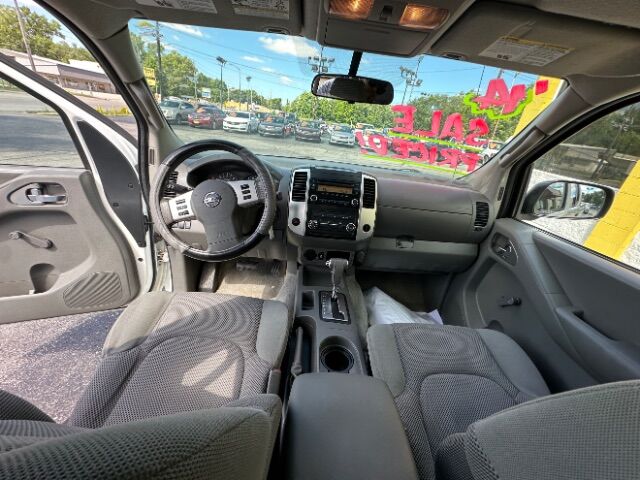 2014 Nissan Frontier SL Crew Cab 2WD Indianapolis IN