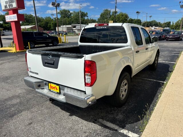 2014 Nissan Frontier SL Crew Cab 2WD Indianapolis IN