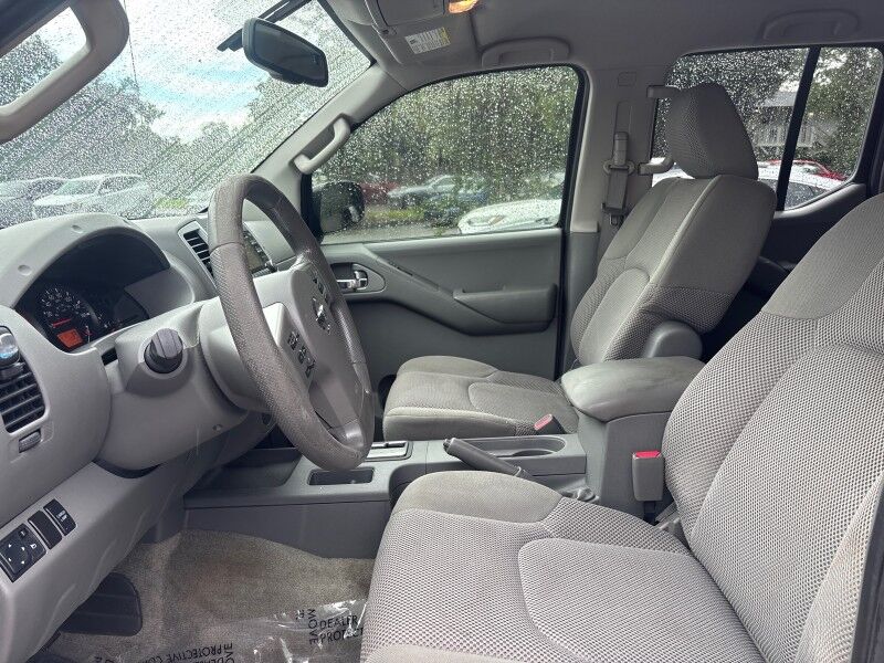 2014 Nissan Frontier SV CREW CAB V6 Seffner FL