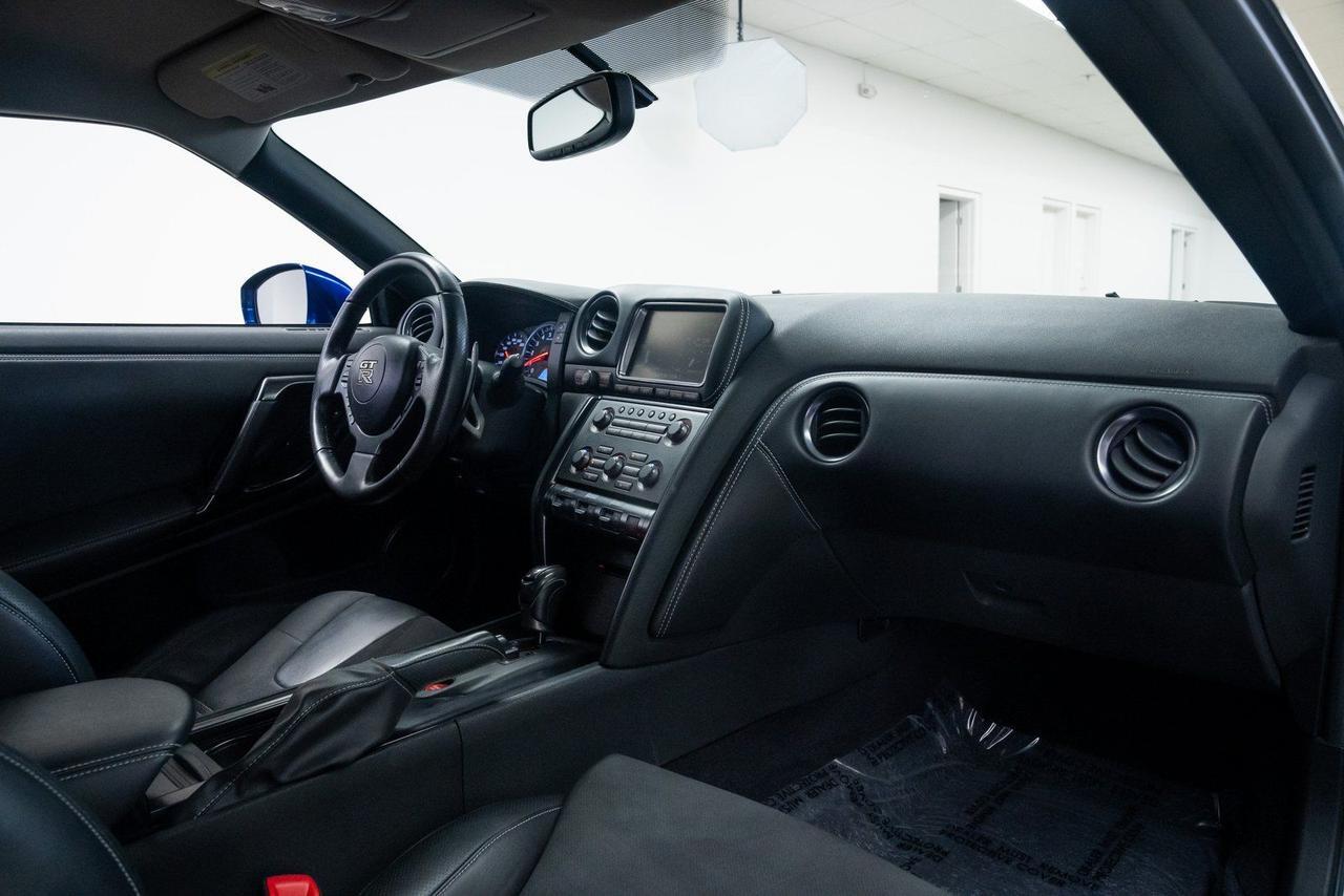 2014 Nissan GT-R Premium Heated Seats Carbon Fiber Wing Portland OR