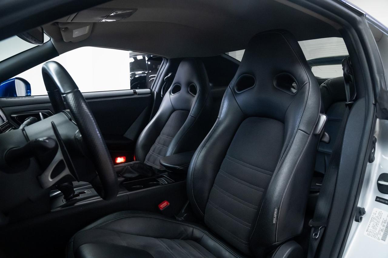2014 Nissan GT-R Premium Heated Seats Carbon Fiber Wing Portland OR