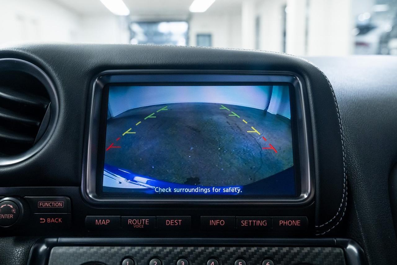 2014 Nissan GT-R Premium Heated Seats Carbon Fiber Wing Portland OR