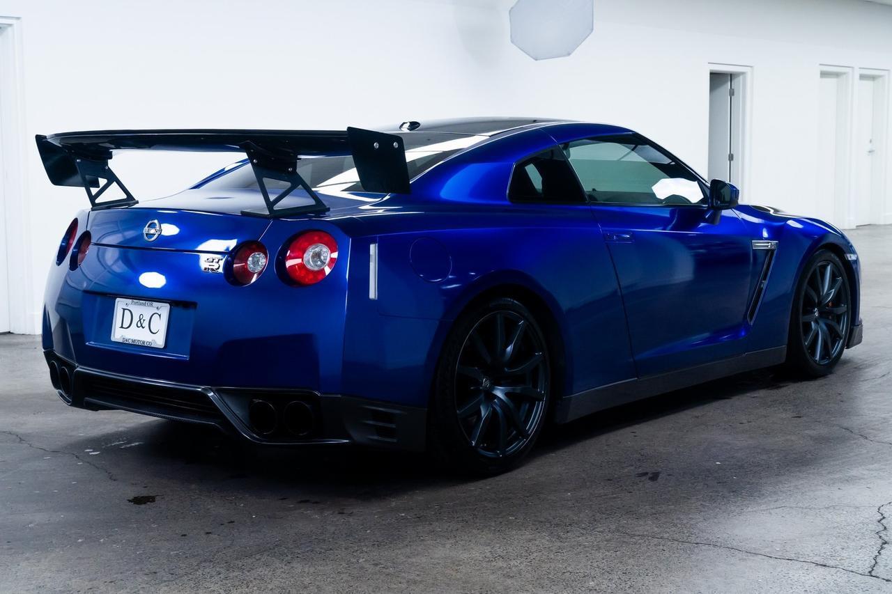 2014 Nissan GT-R Premium Heated Seats Carbon Fiber Wing Portland OR
