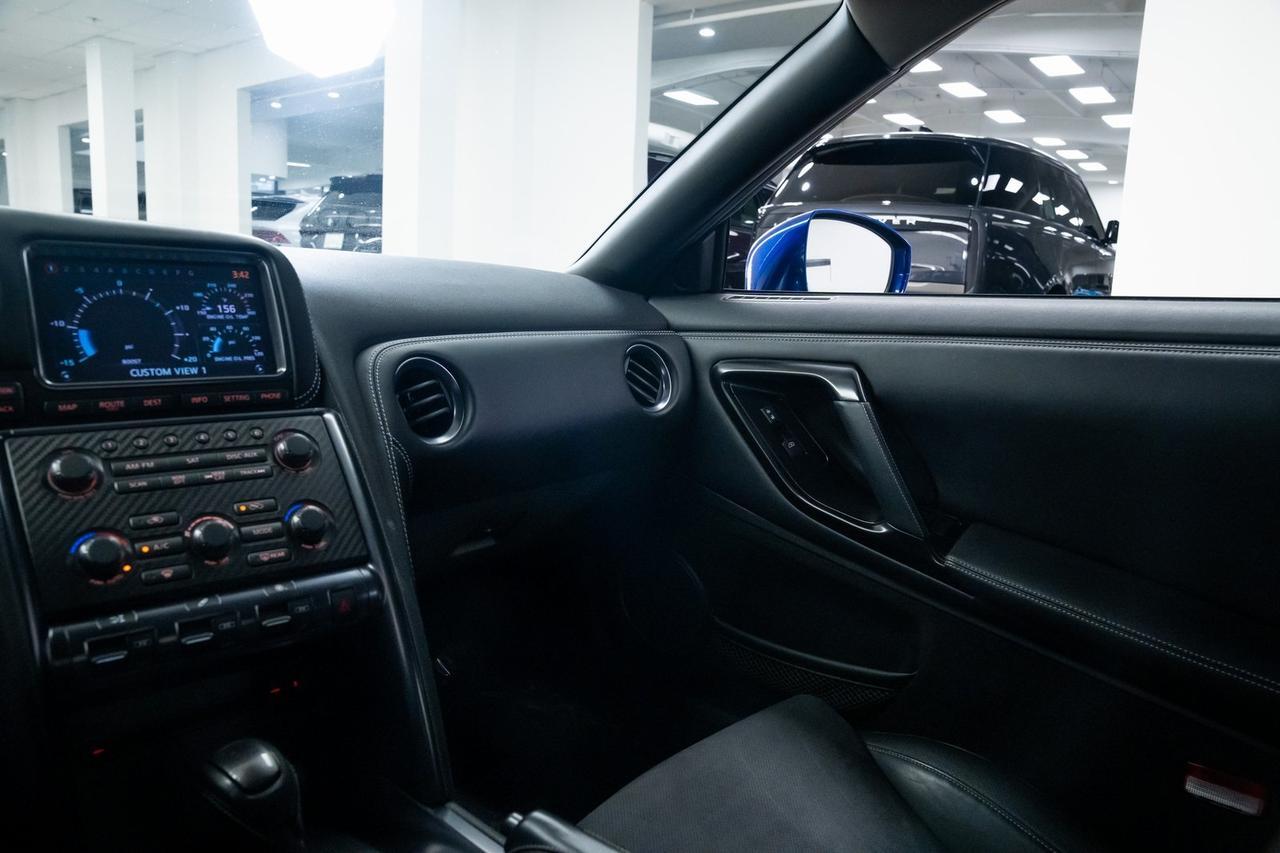 2014 Nissan GT-R Premium Heated Seats Carbon Fiber Wing Portland OR