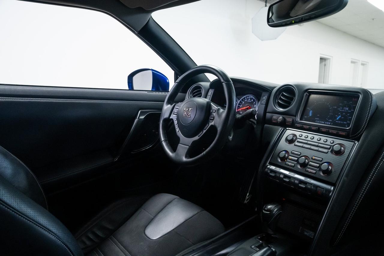 2014 Nissan GT-R Premium Heated Seats Carbon Fiber Wing Portland OR