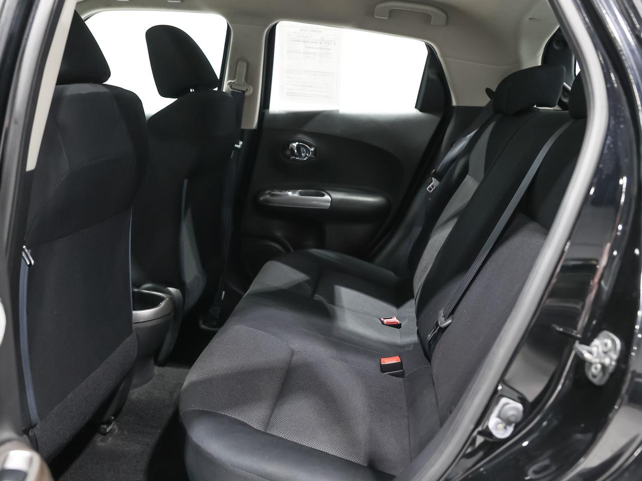 2014 Nissan Juke S photo 19