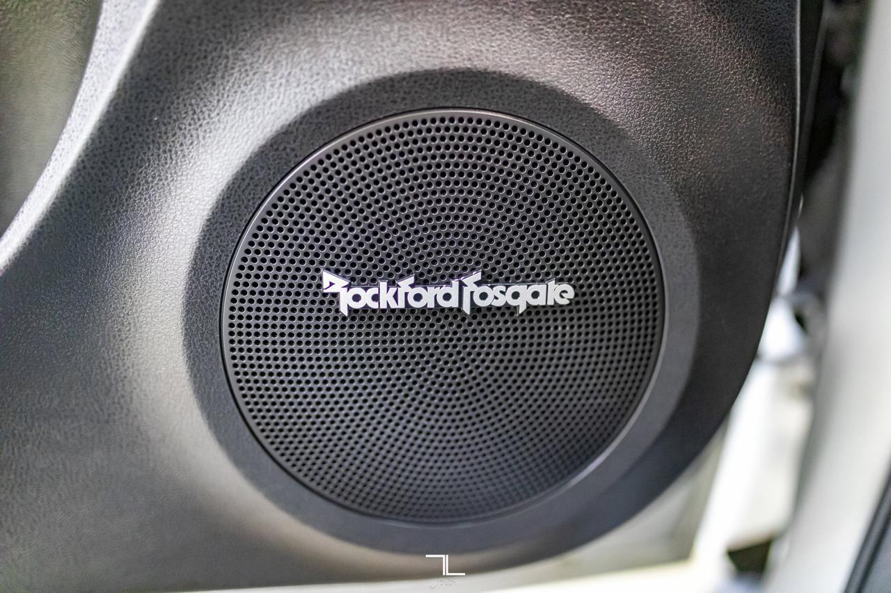 2014 Nissan Juke SV Nav Roof BCam Red Deer AB