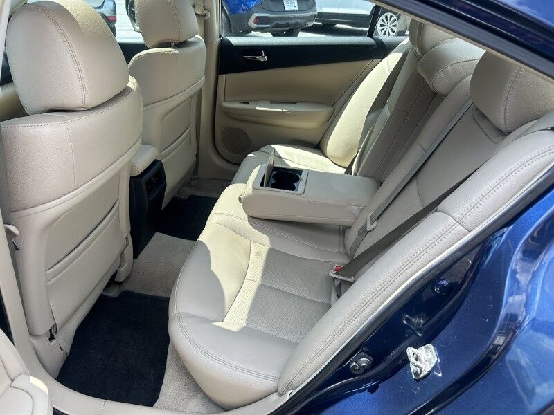 2014 Nissan Maxima 3.5 SV w/Premium Pkg - EXCELLENT SERVICE HISTORY Webster MA