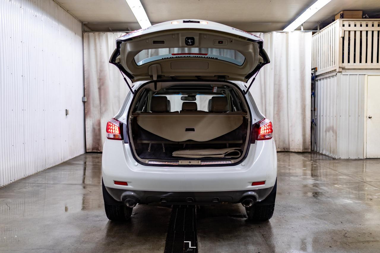 2014 Nissan Murano AWD Platinum Leather Roof Nav BCam Red Deer AB