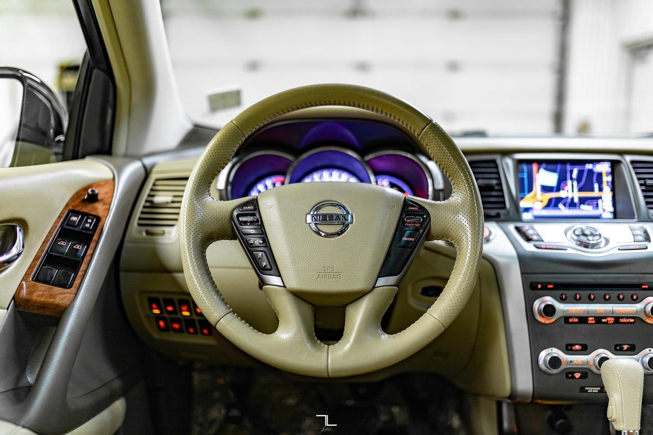 2014 Nissan Murano AWD Platinum Leather Roof Nav BCam Red Deer AB