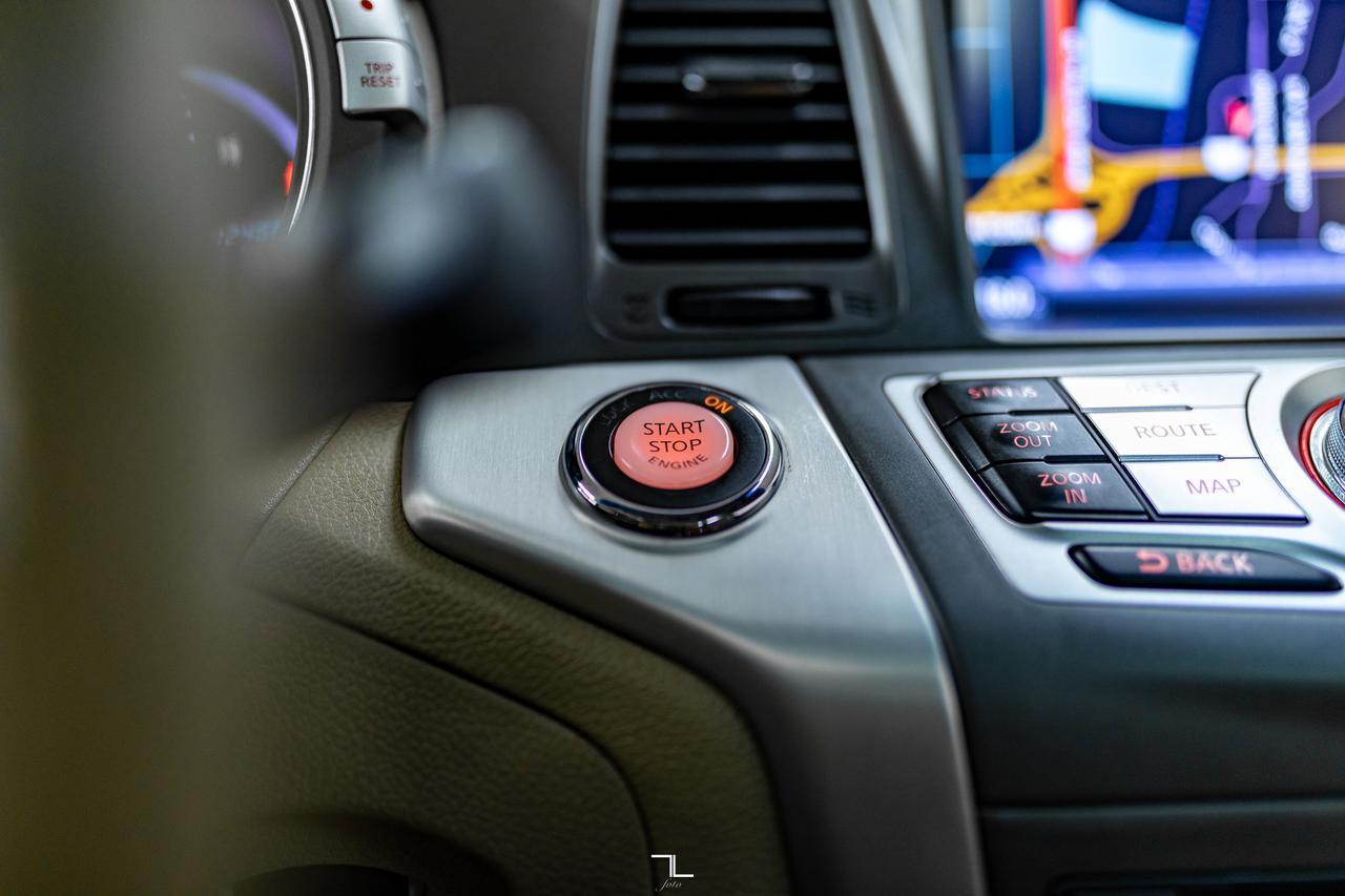 2014 Nissan Murano AWD Platinum Leather Roof Nav BCam Red Deer AB