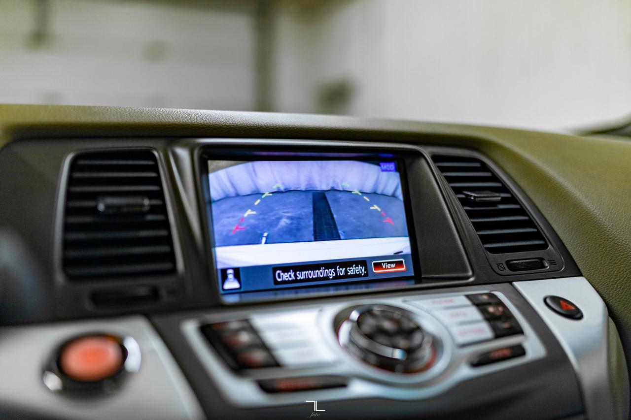 2014 Nissan Murano AWD Platinum Leather Roof Nav BCam Red Deer AB