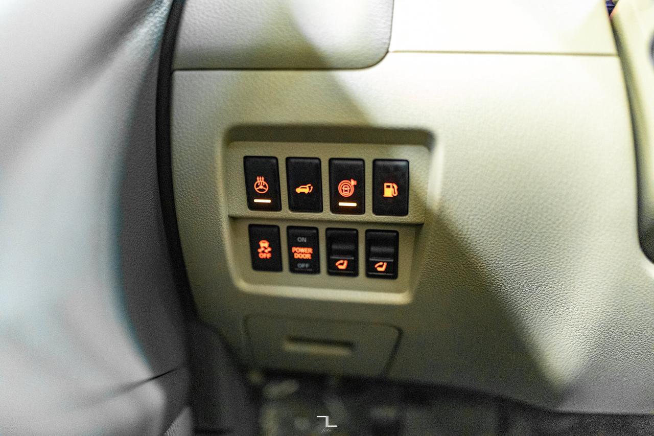 2014 Nissan Murano AWD Platinum Leather Roof Nav BCam Red Deer AB
