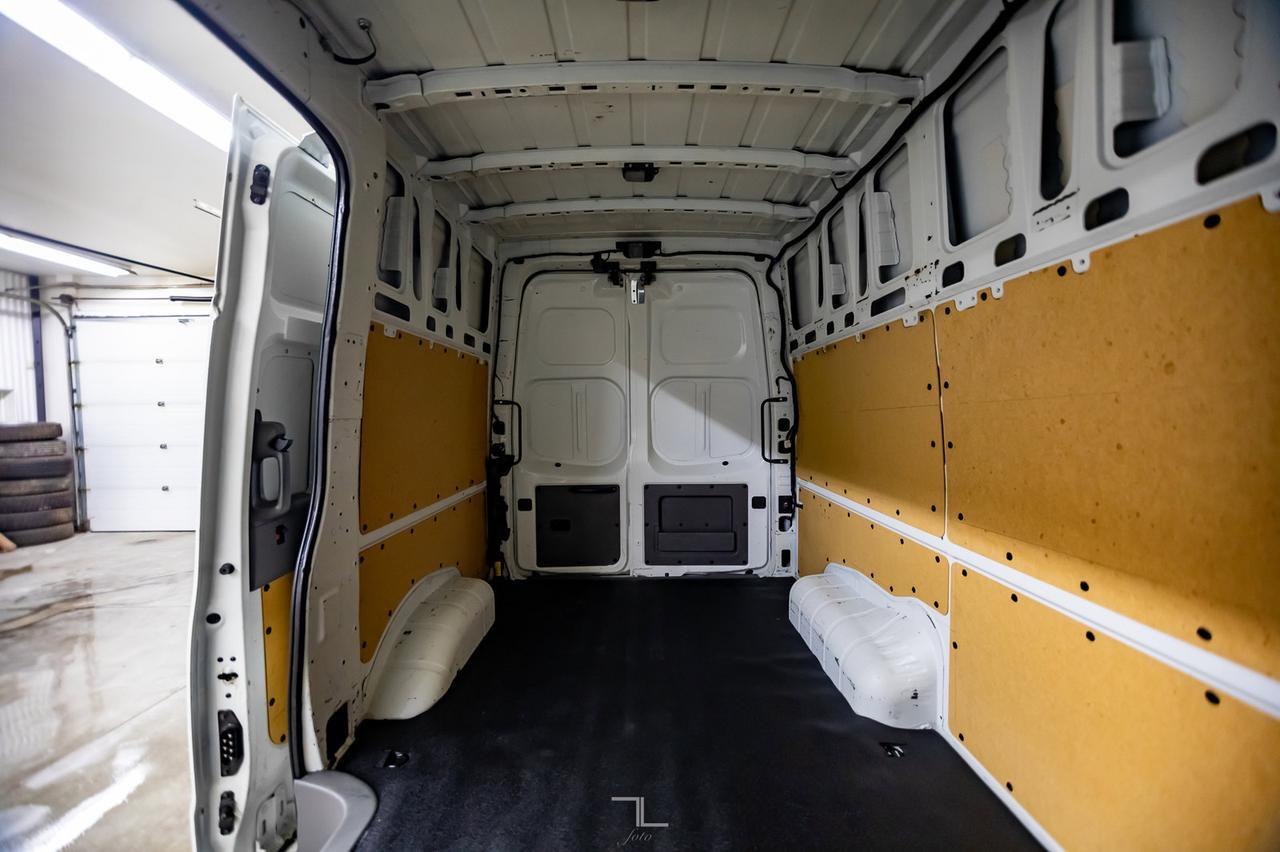 2014 Nissan NV 2500 SV High Roof Cargo Van Nav BCam Red Deer AB