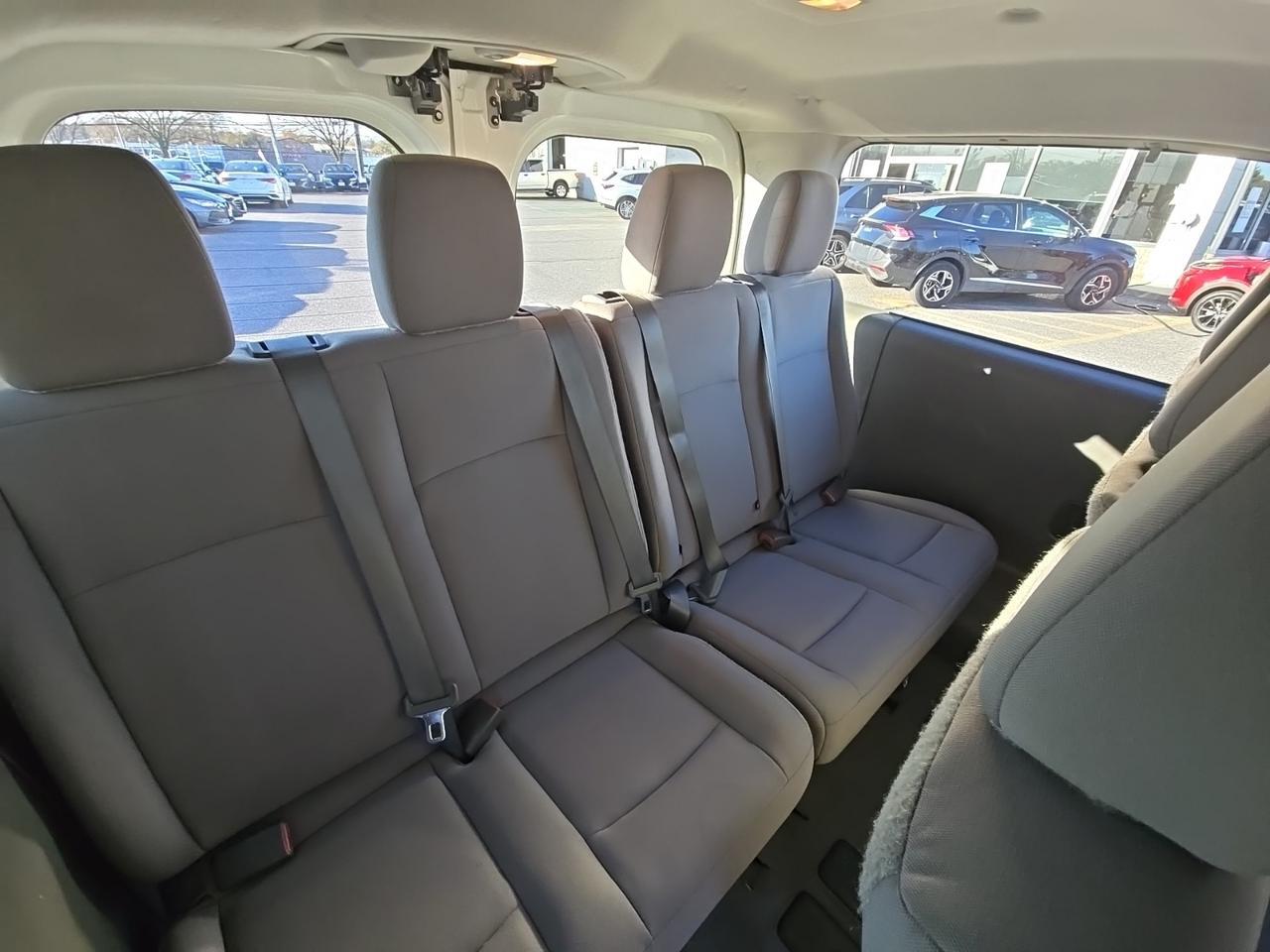 2014 Nissan NV Passenger SV Glen Burnie MD