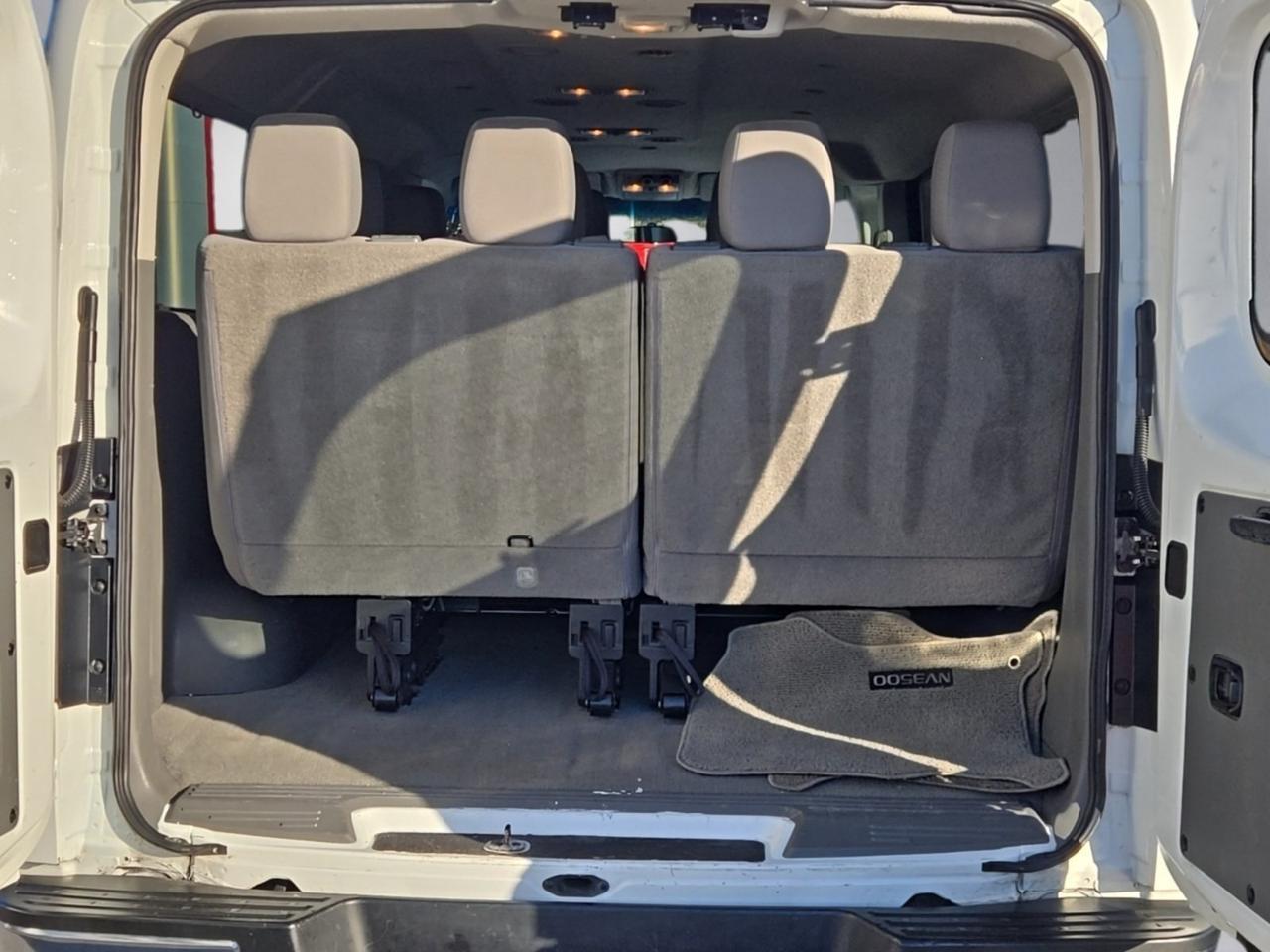 2014 Nissan NV Passenger SV Glen Burnie MD