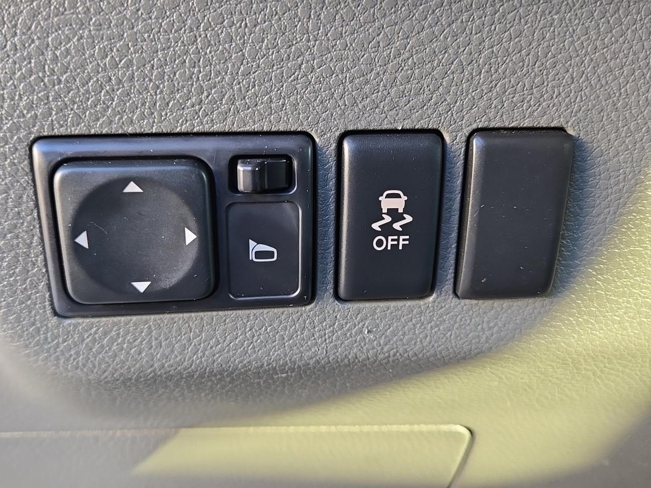 2014 Nissan NV Passenger SV Glen Burnie MD