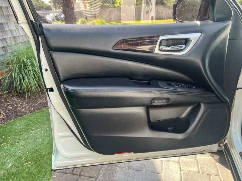 2014 Nissan Pathfinder Platinum Wilmington NC