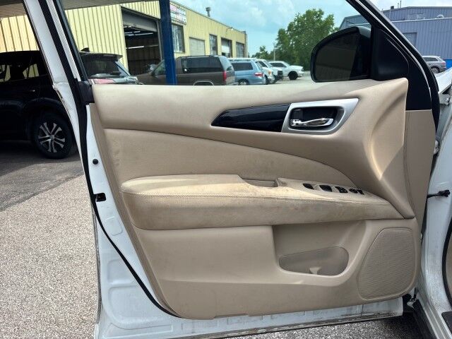 2014 Nissan Pathfinder S Cleveland OH