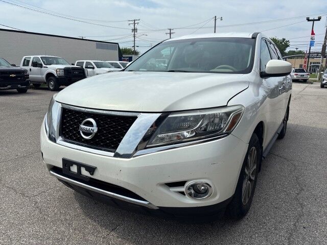 2014 Nissan Pathfinder S Cleveland OH