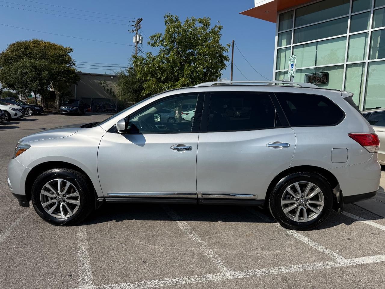 2014 Nissan Pathfinder SL 2WD Austin TX