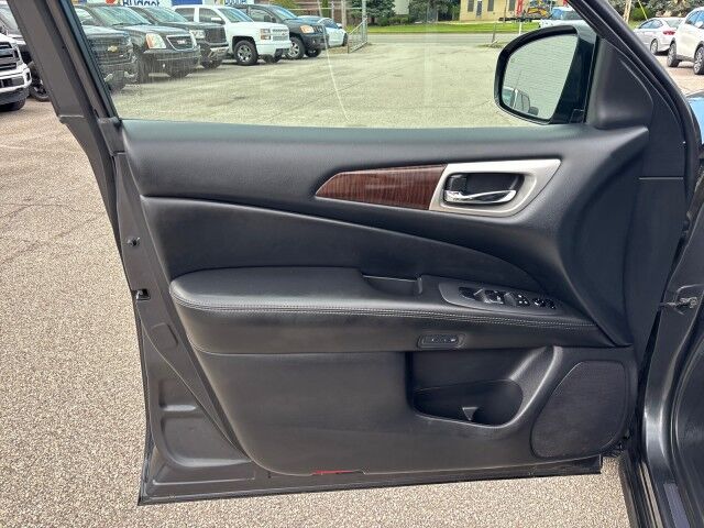 2014 Nissan Pathfinder SL Cleveland OH