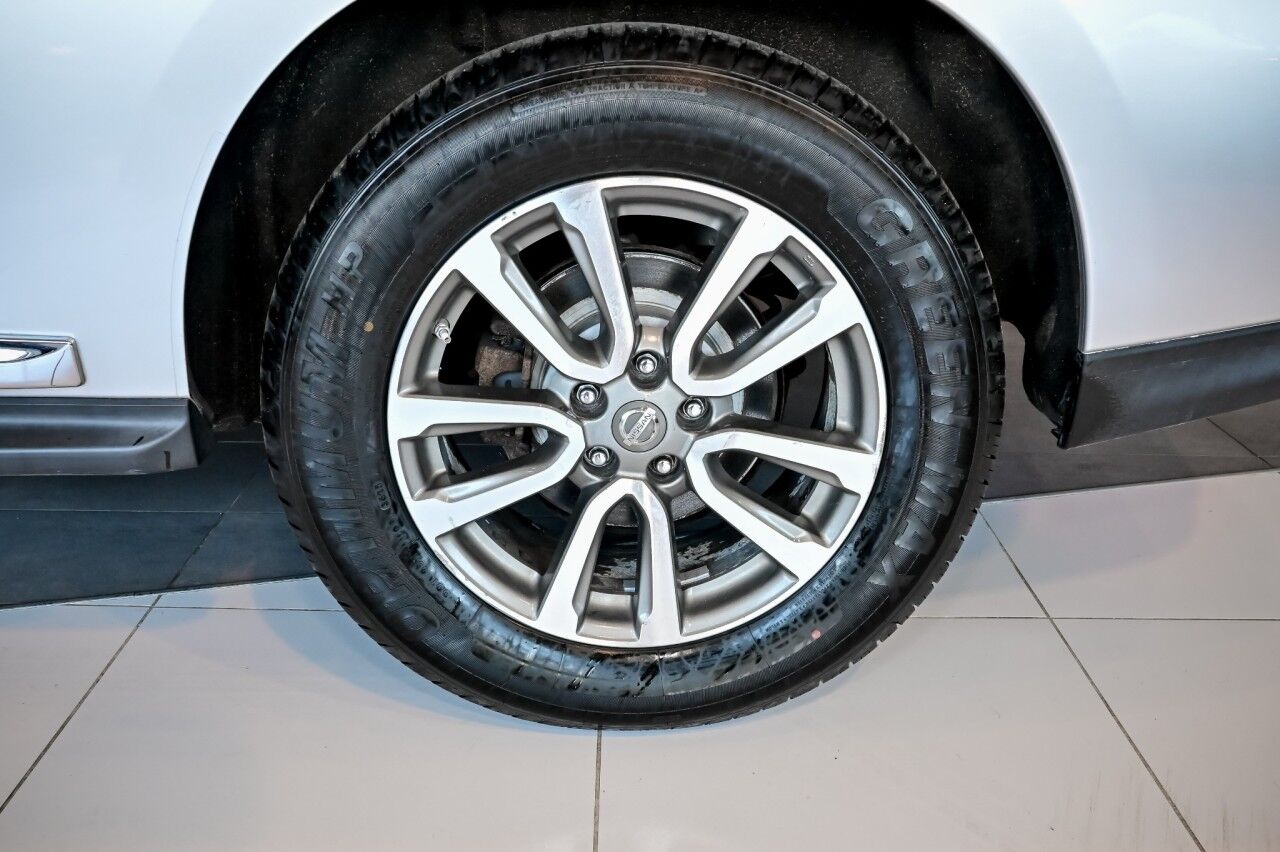 2014 Nissan Pathfinder SL, Nav, B-Up Camera, Rear Entertainment Springfield NJ